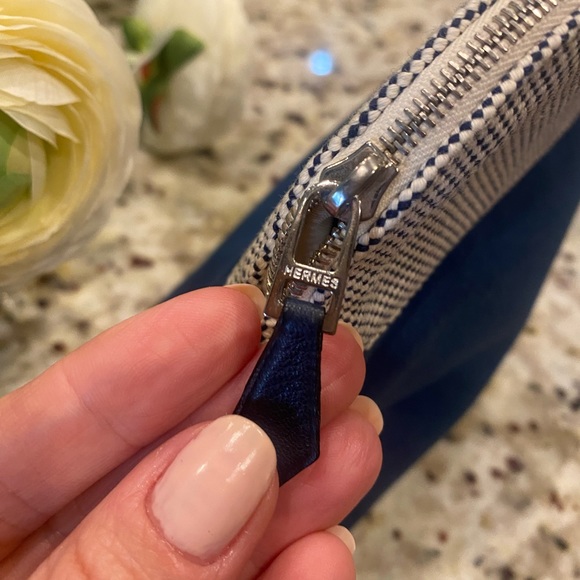 Hermes Rare Collectors Canvas Bolide Samarcande Toiletry Case MM Indigo Bleu - Picture 7 of 17